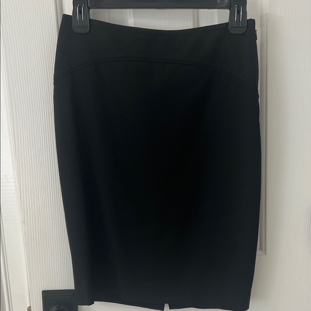 The Limited Classic Black Pencil Skirt